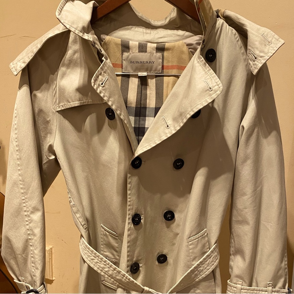 BURBERRY Trench Coat for big kids size 12